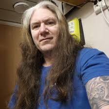 We'll start! I Prevail. Keep it going! @topfans