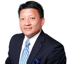 Avery Hong's Instagram, Twitter & Facebook