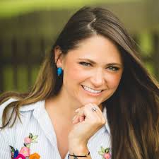 Carrie Queen, Realtor