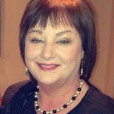 maeve white (@maeveokwhite)