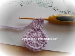 Categorías flores etiquetas crochet, flores, tejido 22 comentarios flor en relieve de 6 pétalos en tejido crochet o ganchillo 5 noviembre 2018 26 mayo 2012 por carina noemí molina Como Se Teje El Punto Flor Crochet Paso A Paso