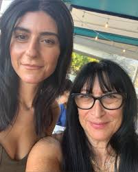 Robyn Berman LMHC, CAP, ICGC-1 (@reachhigherhealing) • Instagram photos and  videos