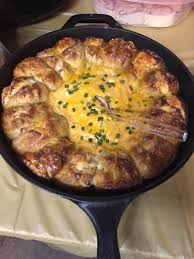 Pretzel Ring Beer Cheese Dip Will Disappear In Seconds Recipe Pretzel Ring Beer Cheese Dip Beer Cheese Dip Beer Cheese