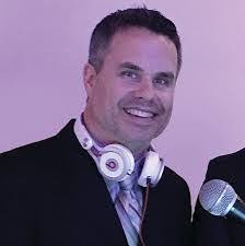 Nick Lamberti's Instagram, Twitter & Facebook