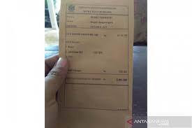 Jadual gaji penjawat awam 2017. Berharap Dilihat Presiden Jokowi Postingan Slip Gaji Bupati Banjarnegara Di Media Sosial Viral Antara Sumbar