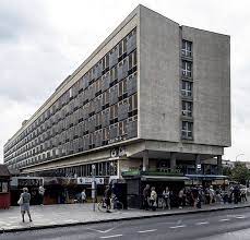 La struttura è posizionata a 2 km dal centro di cracovia… Hotel Cracovia Krakow Poland Built Socialist Modernism Facebook