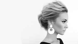 Short hair updos exist, what a relief! 20 Stunning Updos For Short Hair In 2021 The Trend Spotter
