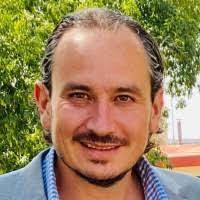 Mario Bosque's Instagram, Twitter & Facebook