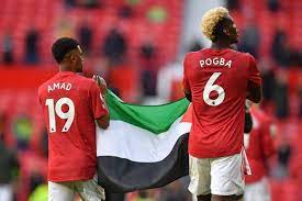 Paul pogba and amad diallo were the latest to display their support for palestine after leicester players did so after winning the fa cup. Israel Striker Edits Image Of Manchester United S Pogba And Amad Carrying Palestine Flag Manchester Evening News