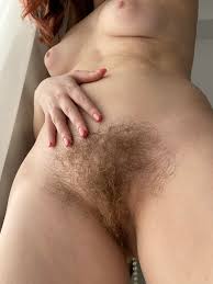 My hair wont stop you from eating my pussy?