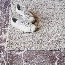 Gerade wollte ich mit der großreinigung anfangen, da les ich doch im kleingedruckten für sisal nicht geeignet. Teppich Reinigen So Geht S Richtig Living At Home