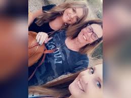 Ms. Nicole Lee Engelbretson's Funeral Details