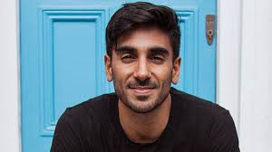 Shopping Souza: 3 South Asian Influencers Top Picks