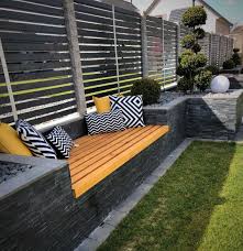 Sitzgelegenheit Im Garten In 2020 Sitzgelegenheiten Garten Sitzen