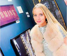 Maybe you would like to learn more about one of these? Inspiring Women Lola Sanchez Maehle And Ana Sanchez Gal Oliver Gal Artist Company Home Furnishings News