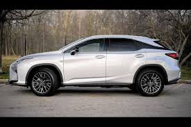 Although the f sport version is intended to deliver a more. 2016 Lexus Rx 350 F Sport Cuts Distinctive Line In Crossover Class Chicago Tribune