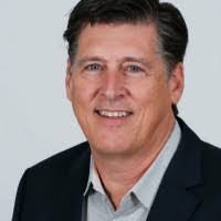 Douglas Moffitt's Instagram, Twitter & Facebook