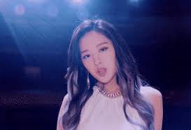 Concept lần này cực kì hợp với yena và em cũng thể hiện phần của mình một cách xuất sắc luôn. Iz One Panorama Album On Imgur