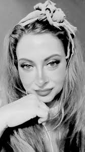 One of the best love songs possibly EVER ❤️❤️❤️