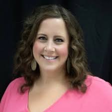 Lindsay Kent (@LN_Kent)