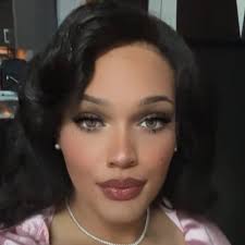 Evelyn McDowell (@theevelynmcdowell) • Threads, Say more