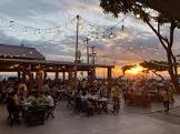 ร้านอาหารแพร สัตหีบ จังหวัด ชลบุรี