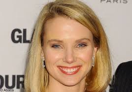 La PDG de « Yahoo! » empoche 36 millions de dollars