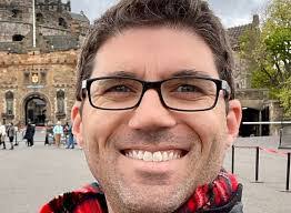 Edward Karp's Instagram, Twitter & Facebook