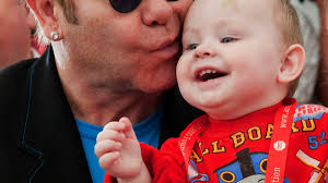 Elton John: Von einem der auszog, Vater zu werden