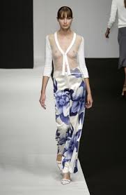 画像】ファッションショー「マ○コ出してください。乳首出してください」 ⇒ 結果… - ポッカキットポッカキット