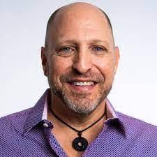 Gerald Deetz's Instagram, Twitter & Facebook