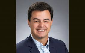 Alex Petry's Instagram, Twitter & Facebook