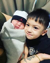 Jonathan Rae Agala (@tathanium) • Instagram photos and videos