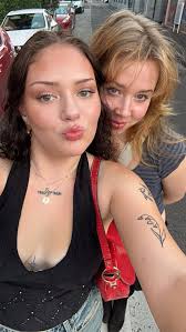 Hello there, I'm Sina (29) and I'm in Cairns for the next two weeks and  haven't met a lot of people yet. So if anyone wants to meet up to talk,  drink