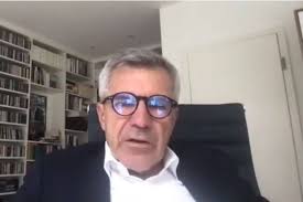 Alternative Medien: Hans Demmel über sein neues Buch |