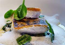 Chefkoch marco hinrichs, inhaber vom hotel & restaurant alter krug kallinchen, zeigt ein ganz traditionelles rezept aus dem spreewald. Spinatrisotto Mit Zander Gesunde Rezepte A Vogel