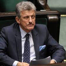Stanisław piotrowicz uzasadniał swój lot na pokładzie rządowego gulfstreama koniecznością przetransportowania 500 ampułek leku dla żony. Stanislaw Piotrowicz