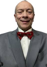 Merry Christmas, South Bend! Thank you to our hardworking Ambassadors for  helping make downtown merry and bright all season long.