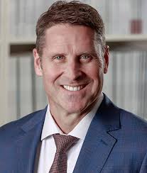 Dr Cameron Norsworthy