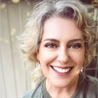 Victoria Mcdaniel's Instagram, Twitter & Facebook