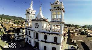 Parroquia Sancristobal Mazamitla Foto Aerea Cortesia De Nuestros Huespedes Godron Huertareal Landmarks Travel Notre Dame