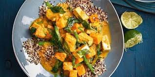 We kept the recipes free of smelly foods and kept the prep time along with these healthy lunch ideas, we also recommend committing to a beachbody workout and meal prepping each week to help you see results! Healthy Dinner Ideas For Weight Loss