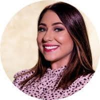 Ashley Weller's Instagram, Twitter & Facebook