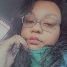 Any employees can tell me the exact amount of powder hot chocolate goes  into a box o hot chocolate 😭 still learning but was never taught the  proper amount