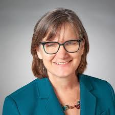 Kristine Kent's Instagram, Twitter & Facebook