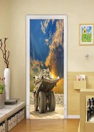 A great roundup of diy door ideas, perfect for anyone looking to add interest. 200 Ideas For Fabric Door Covers Door Decorations Door Wraps Holiday Door Decorations