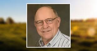 Sharon Wenz's Instagram, Twitter & Facebook