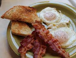 Dogs can eat cooked eggs, reports the american kennel club. How To Make A Perfect Bacon And Eggs Breakfast