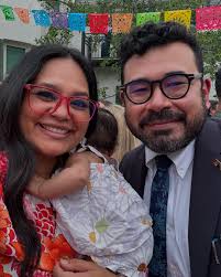 Cecelia Gonzalez (@ceceliagnv) • Instagram photos and videos