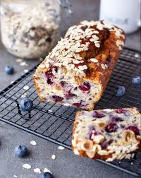 Banana Bread Aux Myrtilles Et Au Muesli Muesli Recettes De Cuisine Recette De Julie